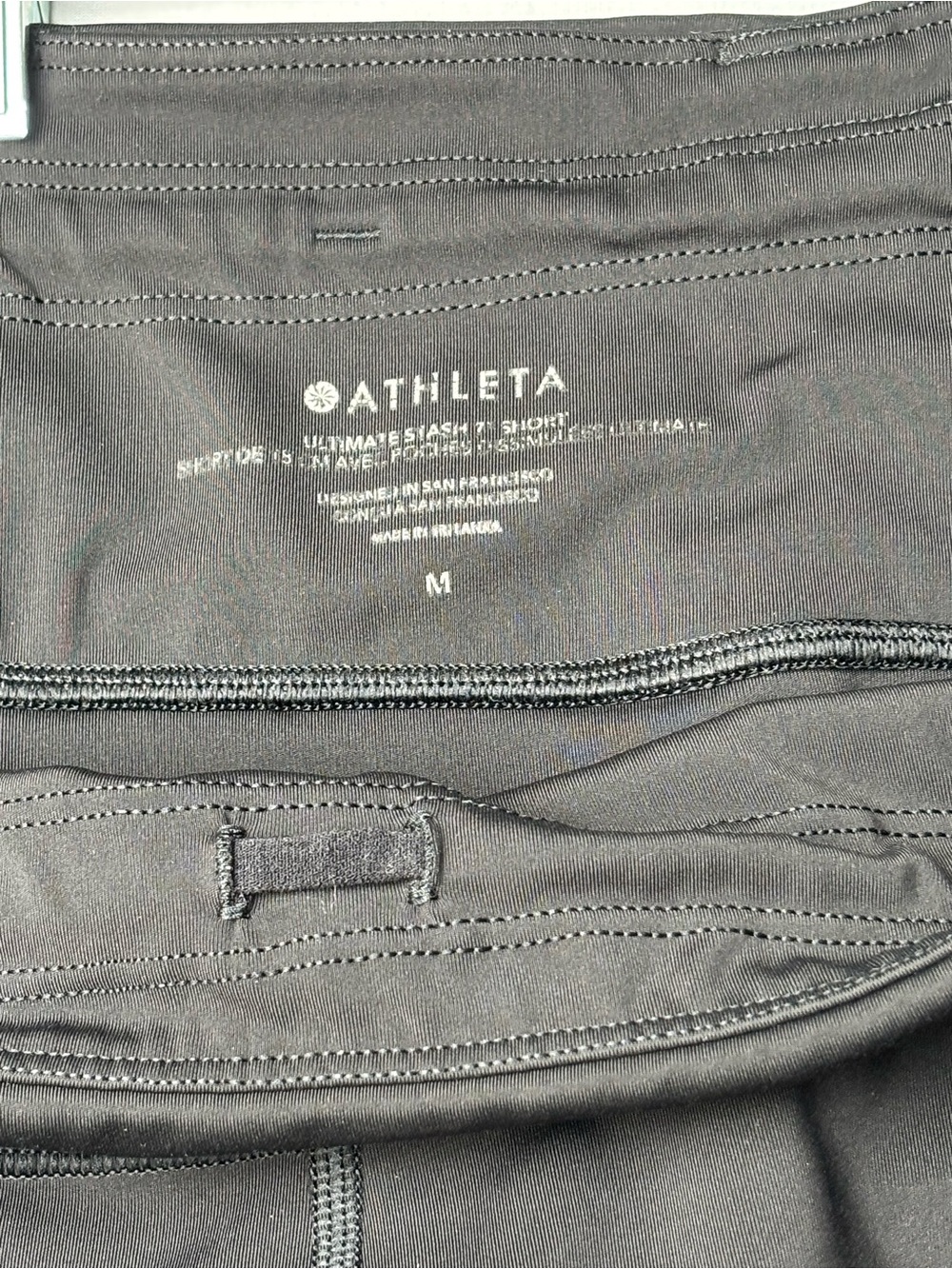 Athleta Ultima Chaturanga Black High Rise Compression Biker Shorts Size M - Picture 6 of 8